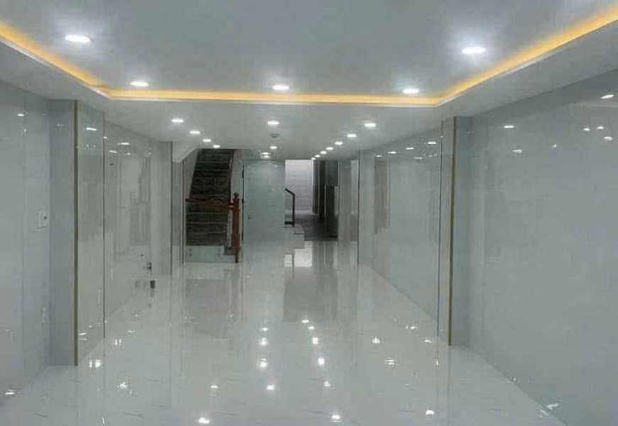 Bán nhà mặt tiền kinh doanh đường Âu Dương Lân, P.3, Quận 8