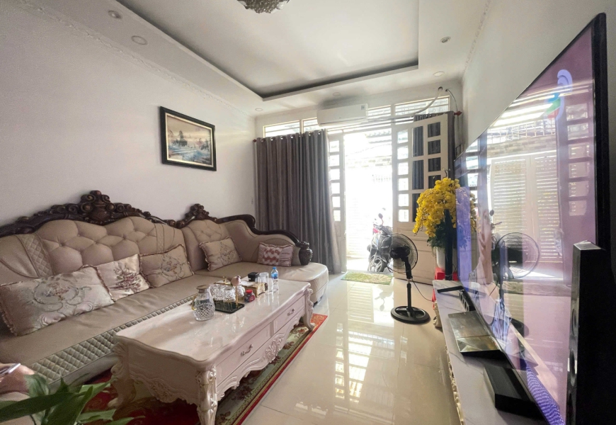 Bán Nhà Hẻm 8m KDC Kiều Đàm,P.Tân Hưng.Quận 7