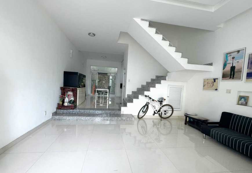 Bán nhà MT Đường Số 40 Tân Quy Đông, P.Tân phong, Quận 7