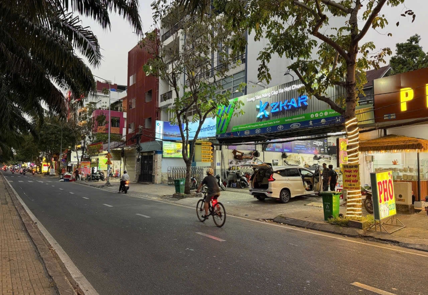 Bán cặp đất Mặt tiền Đường 9A Kinh Doanh đông,đường lớn nhất khu trung sơn 2 làn xe