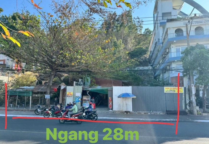 0914020039 EM DUNG Chính chủ Bán nhà đất 2 mặt tiền 358-360 mặt tiền đường trần phú phường 5 TP vũng tàu