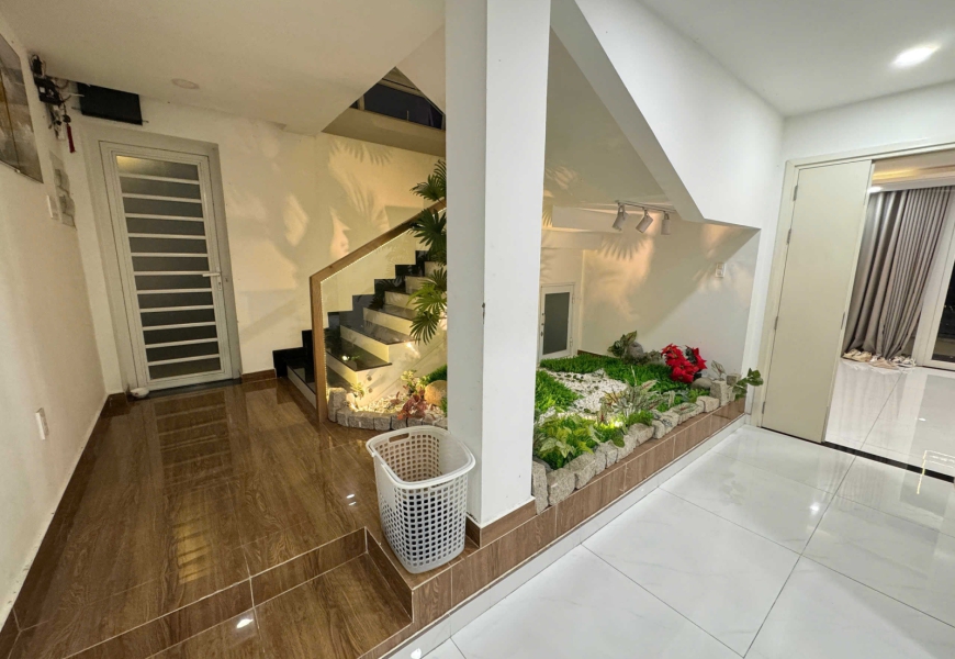 0909227199 Bán Gấp Biệt Thự Phố Kinh Doanh Ngân Long,Khu compound bảo vệ 24/24 mặt tiền nội khu, nằm trên đường Nguyễn Hữu Thọ Gần Sát Lotte Quận 7