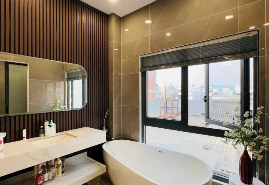 0909227199 HÀNG MỚI - NHÀ ĐẸP FULL NỘI THẤT Đường số ngay Lâm Văn Bền, Quận 7