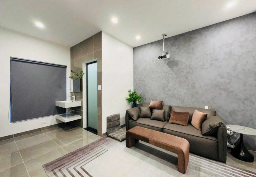 0909227199 HÀNG MỚI - NHÀ ĐẸP FULL NỘI THẤT Đường số ngay Lâm Văn Bền, Quận 7