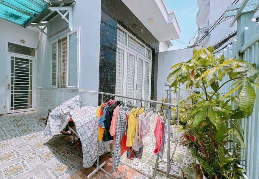 Bán Nhà Mặt Tiền Hẻm Kinh Doanh Hẻm Xe Hơi Huỳnh Tấn Phát, Quận 7