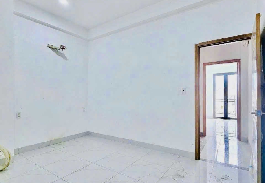0909227199 BÁN GẤP NHÀ SỔ RIÊNG HẺM SỐ 2/24 ĐƯỜNG PHẠM HỮU LẦU  . Q7- CẠNH BÊN PHÚ MỸ HƯNG  Cách đường PHL 70m