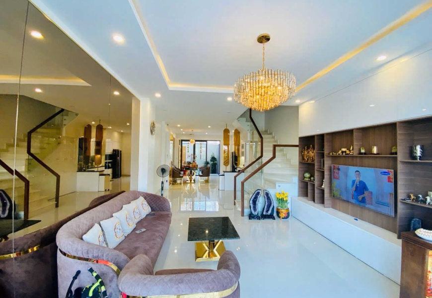 0909227199 Cần bán nhà phố đẹp, hiện đại, đường Đào Trí nằm trong khu dân cư Jamona City yên tĩnh và văn minh