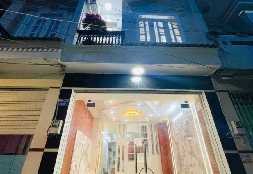 BÁN NHÀ HẺM 1135 HUỲNH TẤN PHÁT, P. PHÚ THUẬN, QUẬN 7