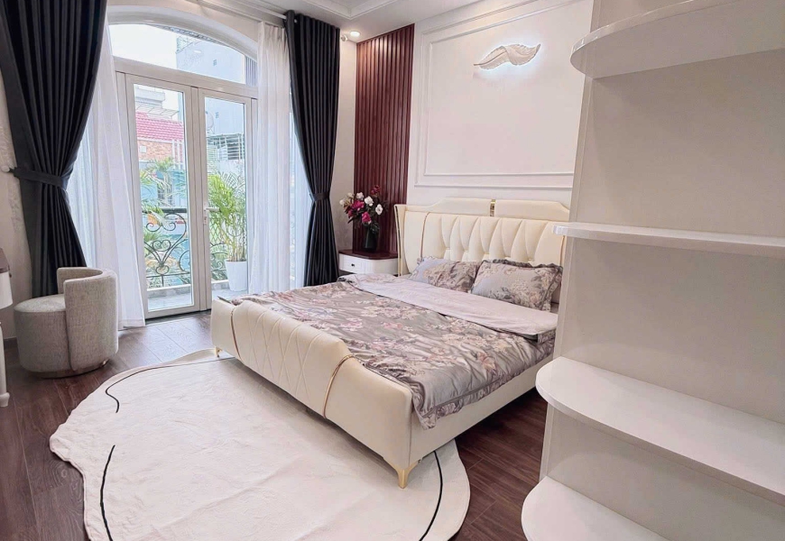 Bán Nhà Phố cao cấp Tân cổ điển Mặt tiền đường số, P.bình thuận, Quận7