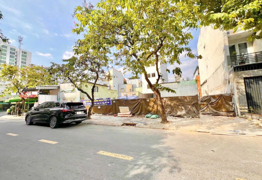 BÁN / CHO THUÊ ĐẤT MẶT TIỀN ĐƯỜNG SỐ 81 – P. TÂN QUY, Q.7