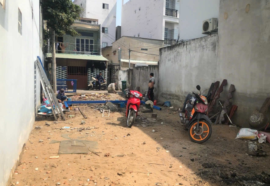 Bán Đất Hẻm 749 Huỳnh Tấn Phát, Phú Thuận, Q7