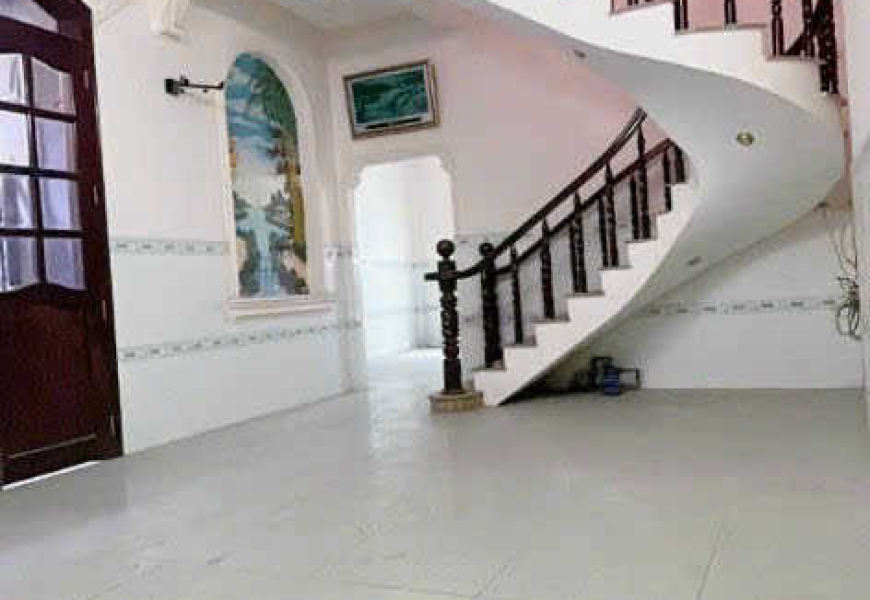 CẦN BÁN NHÀ HẺM 2195 HUỲNH TẤN PHÁT – TT NHÀ BÈ – GẦN MẶT TIỀN ĐƯỜNG
