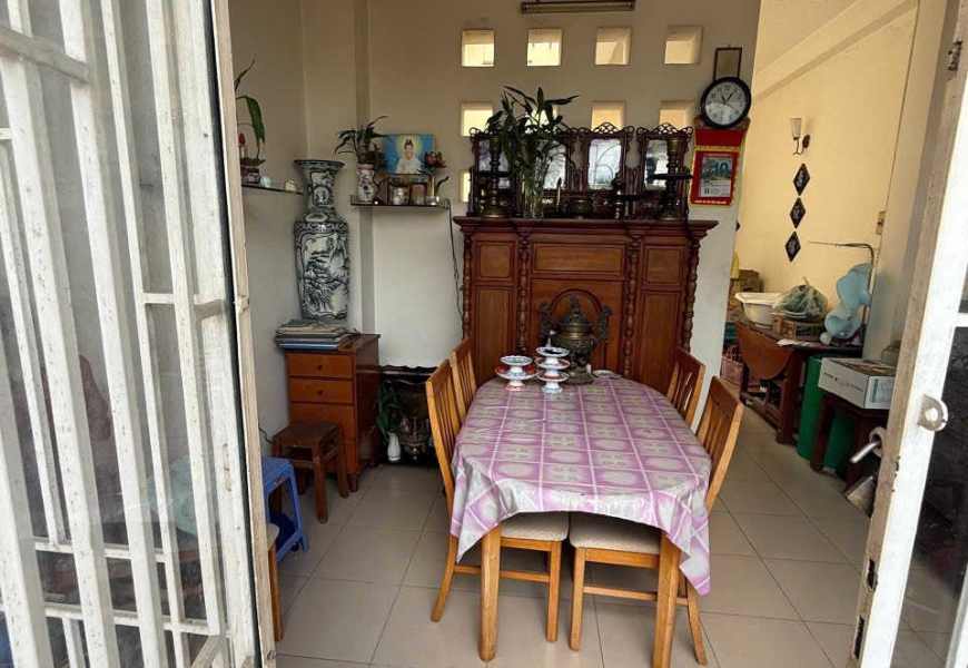 Bán nhà MT đường số 9M cư xá ngân hàng,Q7