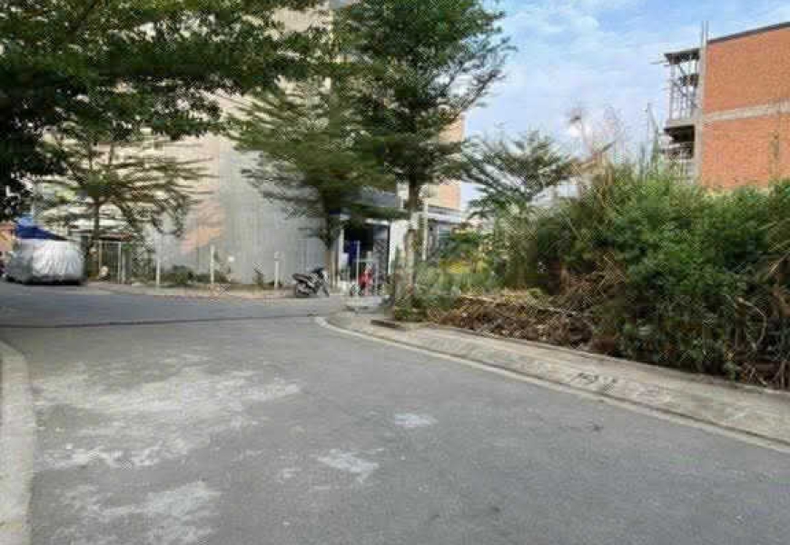 Lô đất giá tốt Hẻm 2581, cách mặt tiền Huỳnh Tấn Phát chỉ 50m