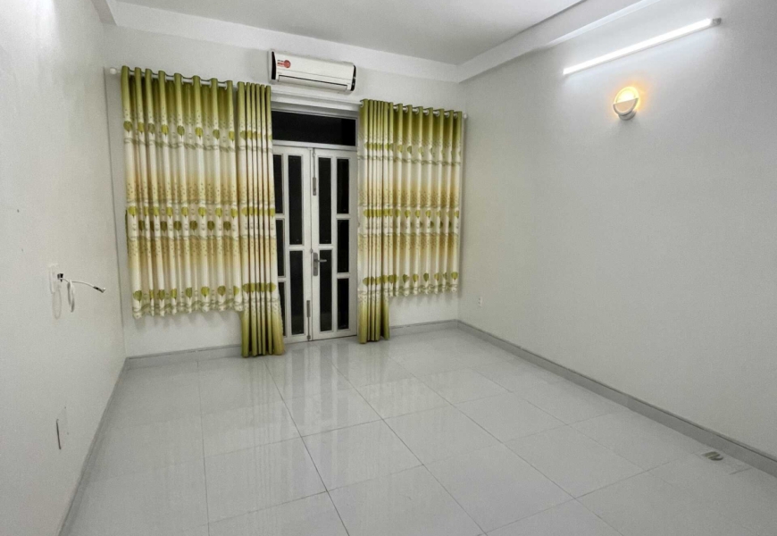 Bán Nhà Mặt Tiền Kinh Doanh Đường Số 13 Lâm Văn Bền, Quận 7 - Đường Thông