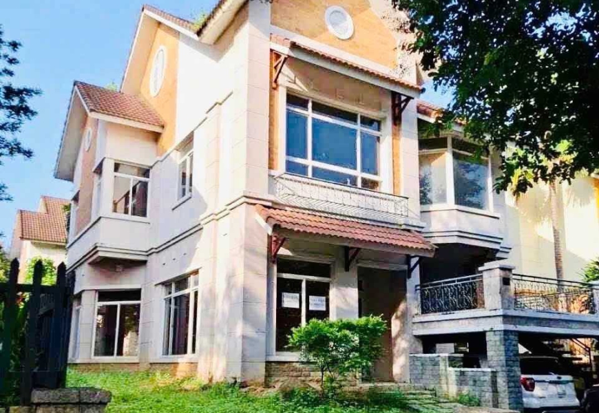 Biệt thự khu compound Thảo Nguyên Sài Gòn, Phường Long Thạnh Mỹ, Q9