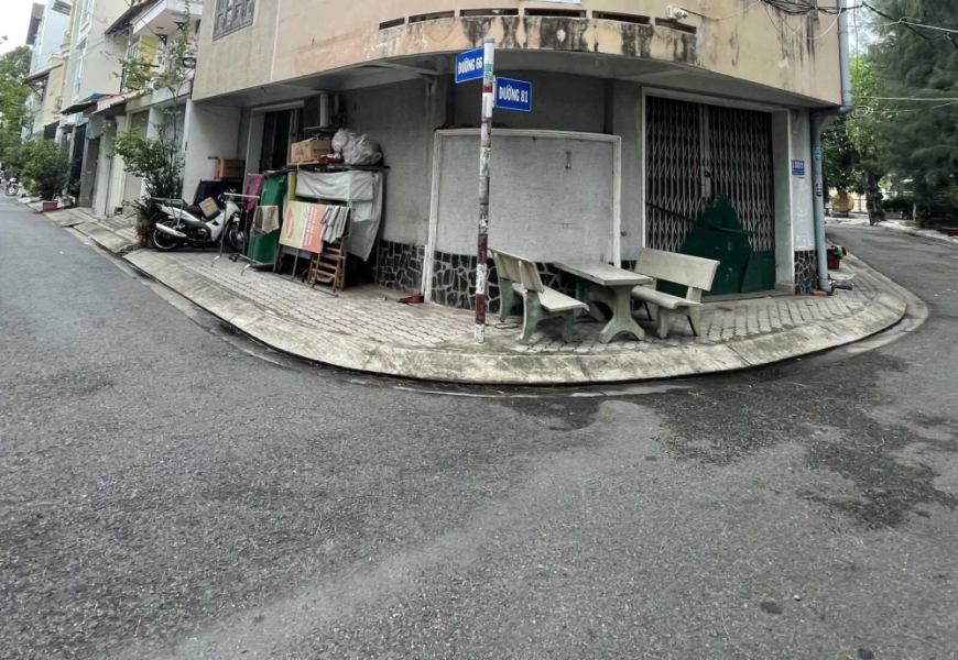 Giảm 2 tỷ về 23 tỷ. Bán căn gốc đường 66&81 KDC Tân Quy Đông.