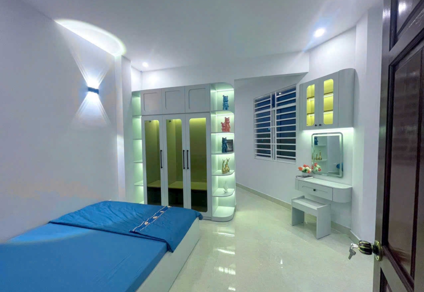 BÁN NHÀ GÓC 2 MẶT HẺM ĐẸP NHƯ RESORT MINI NHÀ BÈ