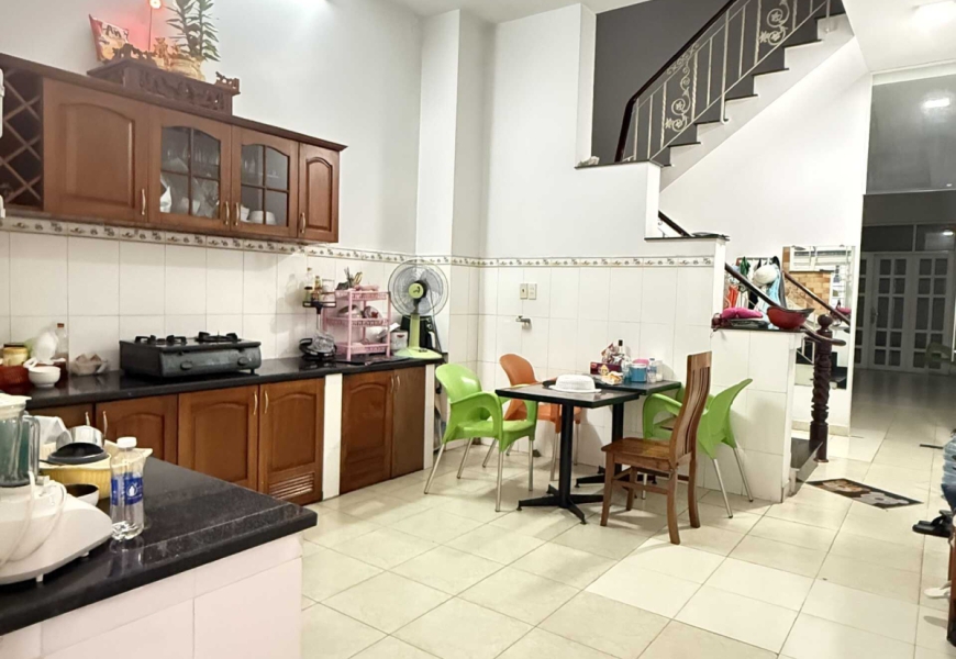 Cho thuê nguyên căn biệt thự mini đường số 81, Tân Quy gần Lotte mart